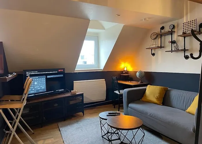 Gare - Sur Le Toit Du Donjon