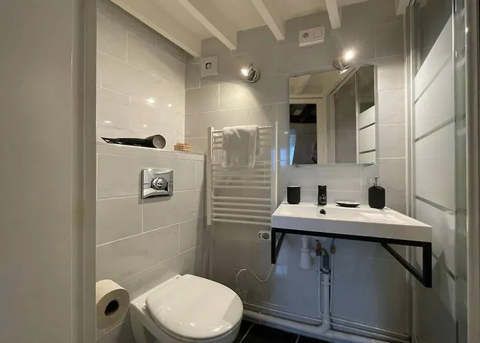 Gare - Sur Le Toit Du Donjon *